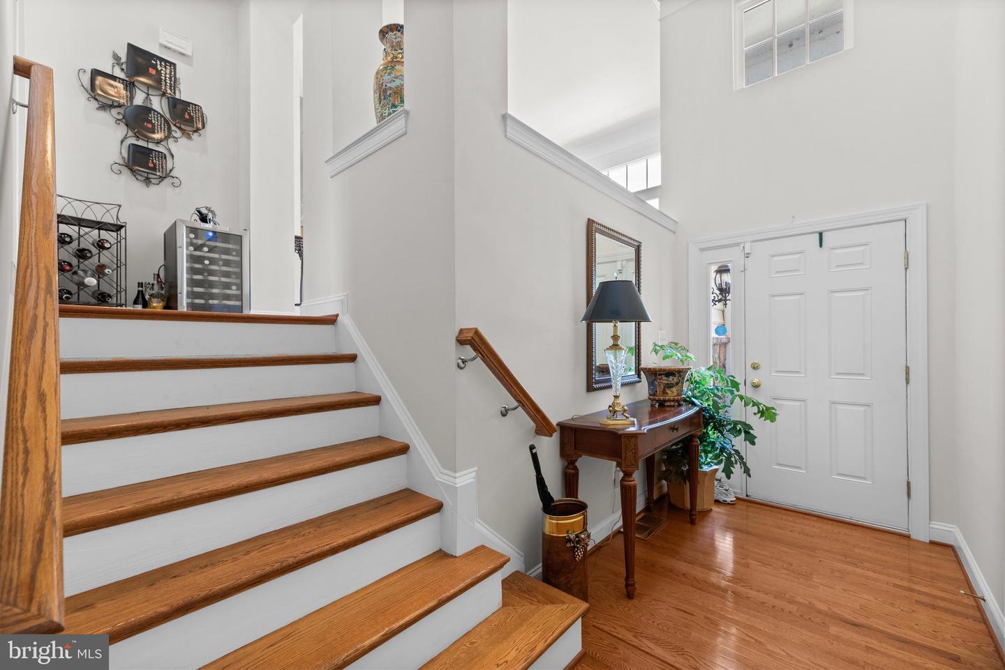 8807 Boulder Hill Pl, Laurel, MD 20723 photo 3