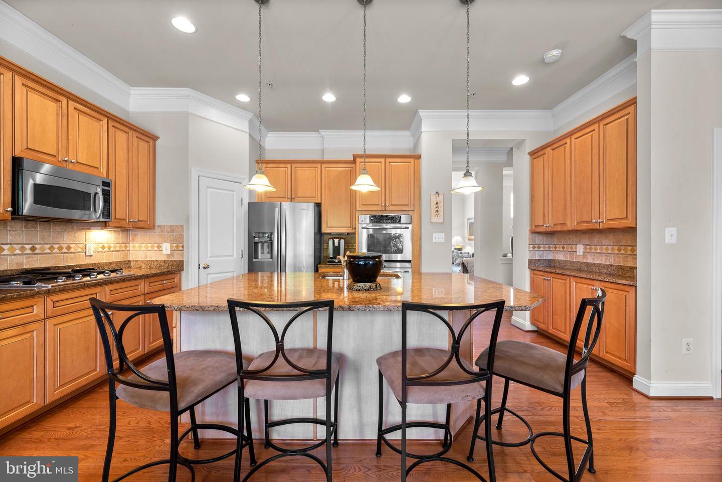 8807 Boulder Hill Pl, Laurel, MD 20723 photo 16