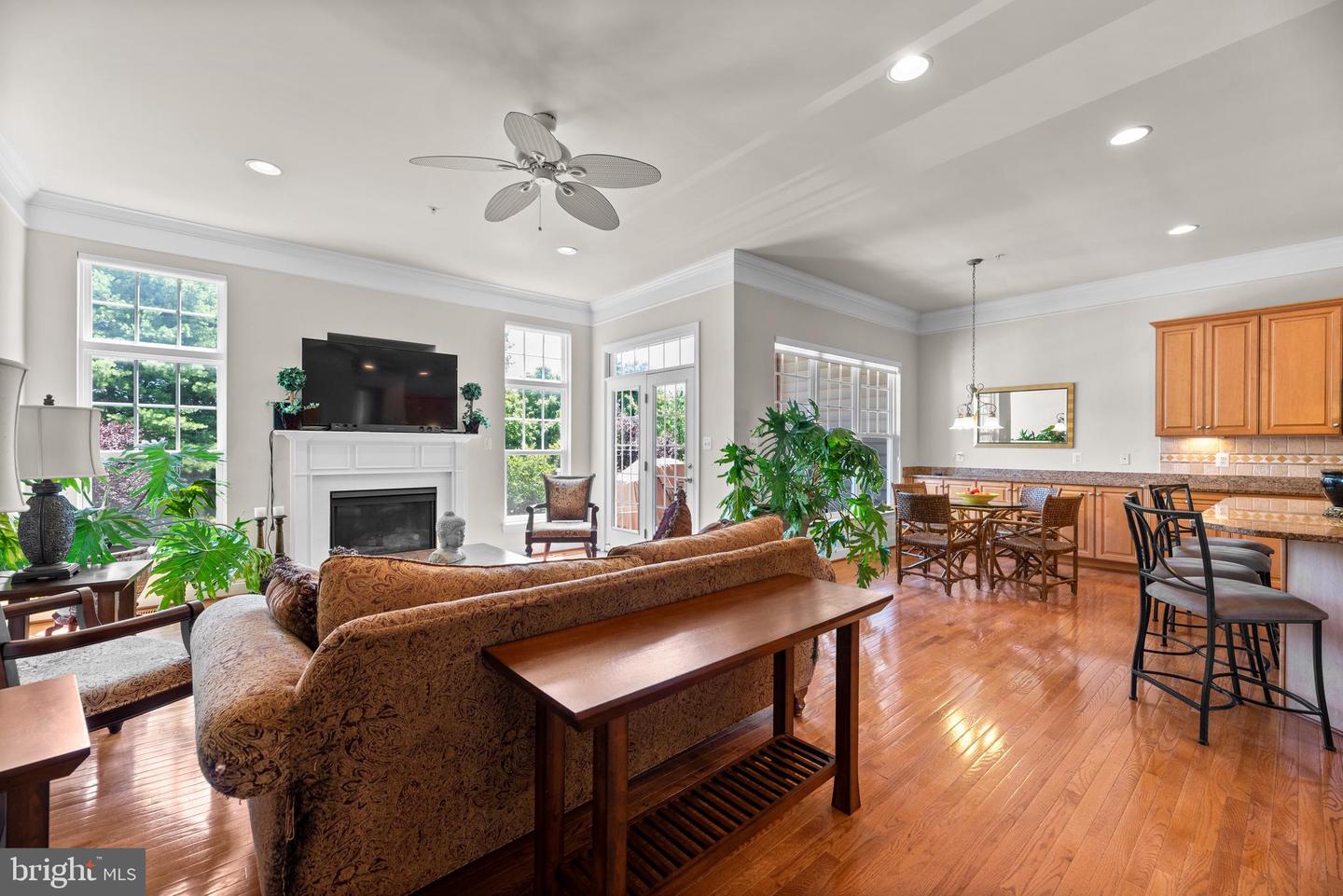 8807 Boulder Hill Pl, Laurel, MD 20723 photo 13