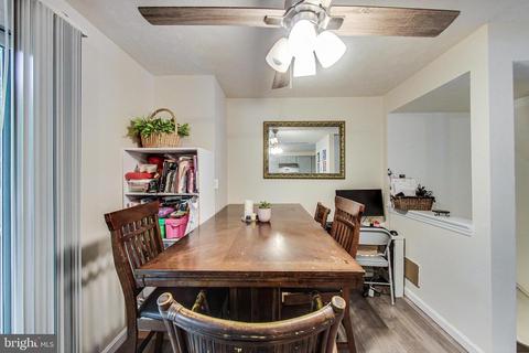 9401 Squires Ct, Laurel, MD 20723 photo 7
