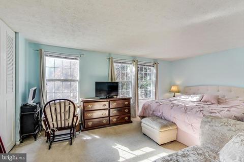 9401 Squires Ct, Laurel, MD 20723 photo 12
