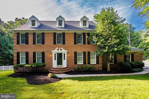 12574 Clover Hill Dr, West Friendship, MD 21794