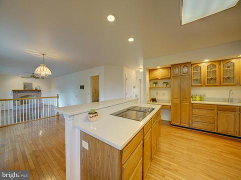 8248 Sandy Stream Rd, Laurel, MD 20723 photo 21