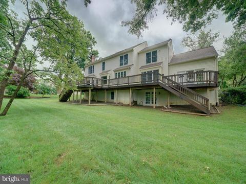 8248 Sandy Stream Rd, Laurel, MD 20723 photo 2