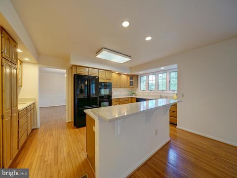 8248 Sandy Stream Rd, Laurel, MD 20723 photo 19