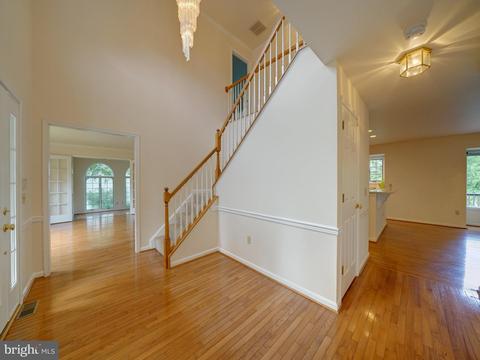 8248 Sandy Stream Rd, Laurel, MD 20723 photo 4
