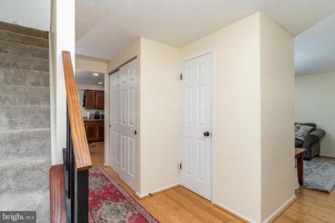 8704 Clemente Ct, Jessup, MD 20794 photo 6