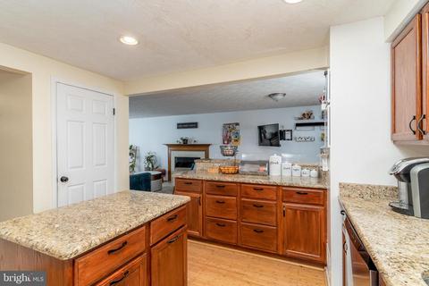 8704 Clemente Ct, Jessup, MD 20794 photo 14