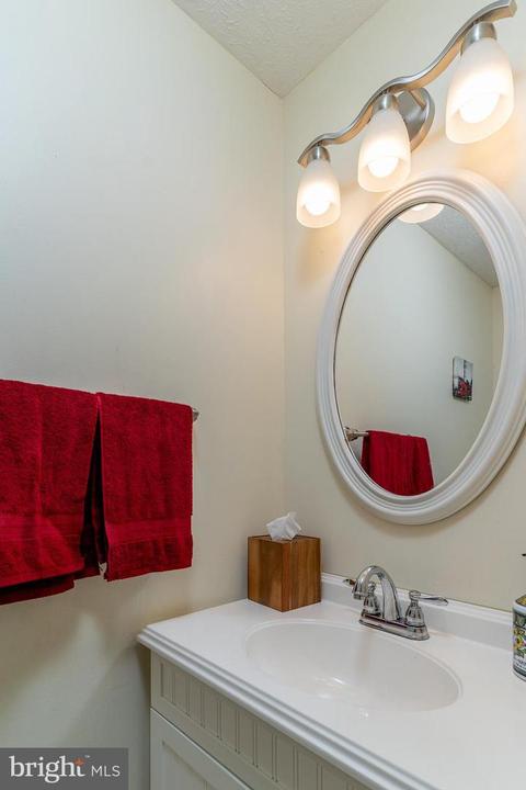 8704 Clemente Ct, Jessup, MD 20794 photo 18