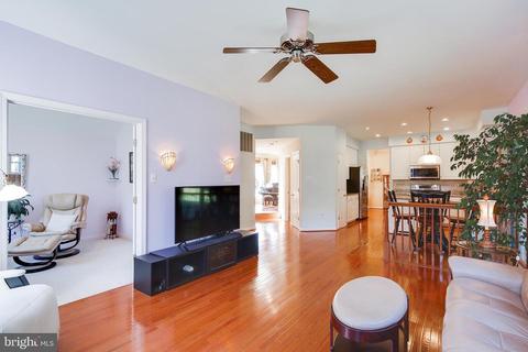 8701 Hidden Pool Ct, Laurel, MD 20723 photo 19