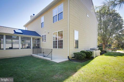 8701 Hidden Pool Ct, Laurel, MD 20723 photo 46