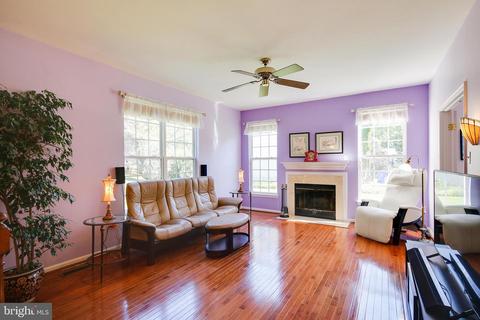 8701 Hidden Pool Ct, Laurel, MD 20723 photo 17