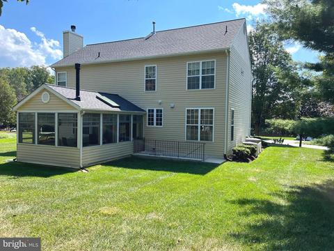 8701 Hidden Pool Ct, Laurel, MD 20723 photo 42