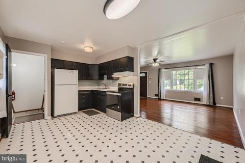 9331 Decatur Pl, Laurel, MD 20723 photo 9