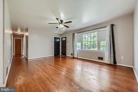 9331 Decatur Pl, Laurel, MD 20723 photo 7