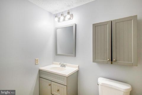 9416 Royal Path Cv, Laurel, MD 20723 photo 13