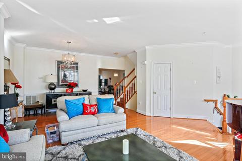 9837 Snow Bird Ln, Laurel, MD 20723 photo 6