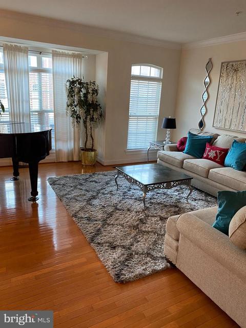 9837 Snow Bird Ln, Laurel, MD 20723 photo 5