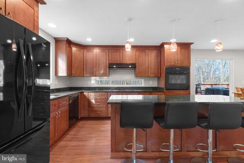 12938 Byefield Dr, Highland, MD 20777 photo 8