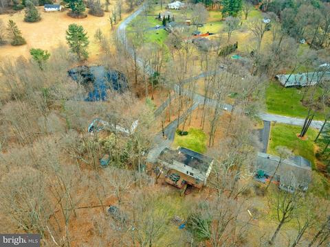 12938 Byefield Dr, Highland, MD 20777 photo 47