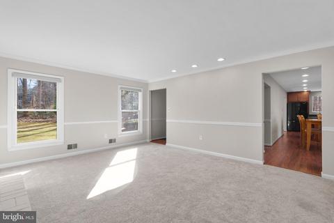 12938 Byefield Dr, Highland, MD 20777 photo 6