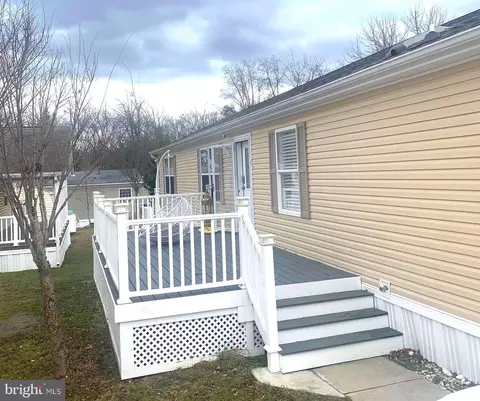 8307 Forest Wood Ln, Jessup, MD 20794