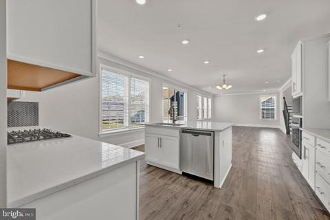 8743 Carbo Dr, Jessup, MD 20794 photo 13