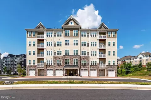 8920 Carls Ct #F, Ellicott City, MD 21043