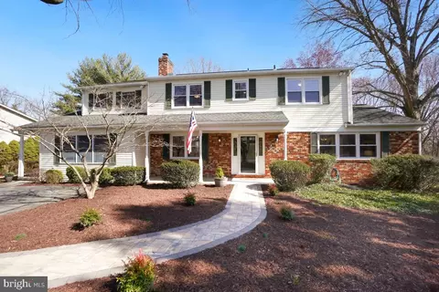 9774 Longview Dr, Ellicott City, MD 21042