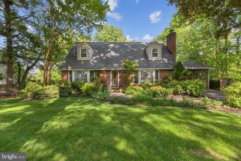 4417 Cross Country Dr, Ellicott City, MD 21042