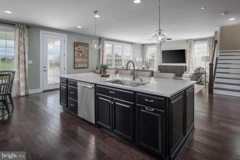 7201 Tranquility Rd, Laurel, MD 20723 photo 12