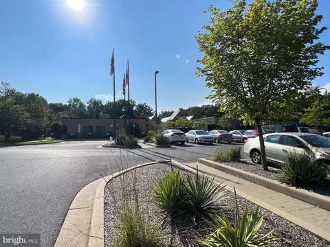 9628 Glendower Ct, Laurel, MD 20723 photo 27