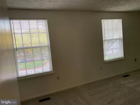 9628 Glendower Ct, Laurel, MD 20723 photo 11