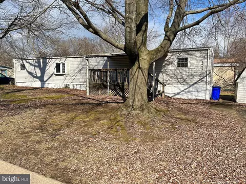 6655 Aspern Dr, Elkridge, MD 21075