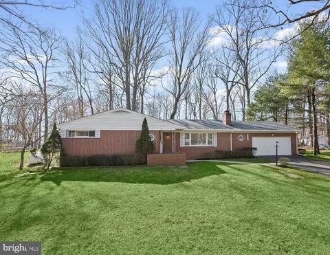 3326 Roscommon Dr, Glenelg, MD 21737