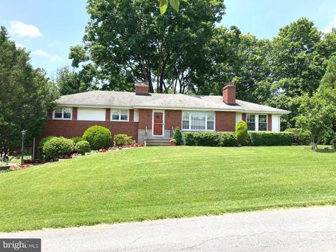 6318 Dewey Dr, Columbia, MD 21044