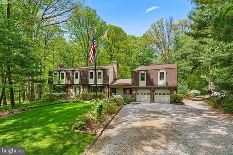 1726 Heatherwood Way, Sykesville, MD 21784