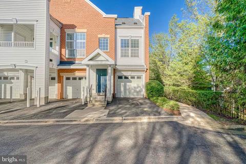 10807 Warfield Pl #208, Columbia, MD 21044