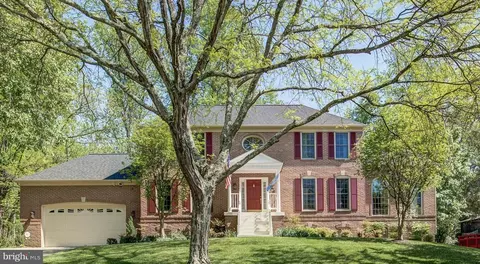 8398 Autumn Rust Rd, Ellicott City, MD 21043