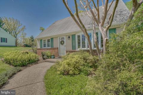 4830 Rollingtop Rd, Ellicott City, MD 21043