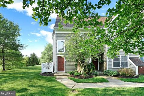 7656 Coachlight Ln #B-U, Ellicott City, MD 21043