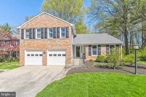 10201 Cape Ann Dr, Columbia, MD 21046