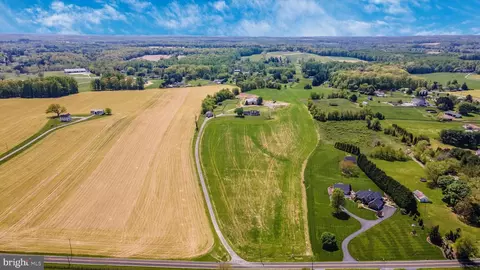 16391 A E Mullinix Rd, Woodbine, MD 21797