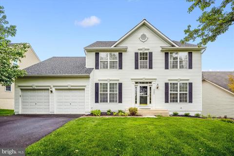 2205 Kaitlins Ct, Ellicott City, MD 21043
