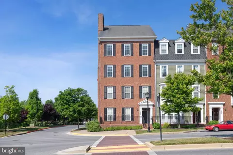 7688 Apt 2 Maple Lawn Blvd #40, Fulton, MD 20759