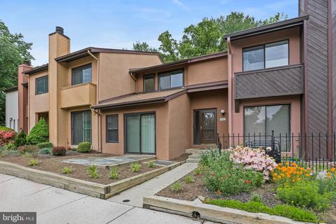 5623 Vantage Point Rd, Columbia, MD 21044