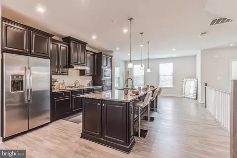 10130 American Pharoah Ln #B, Laurel, MD 20723