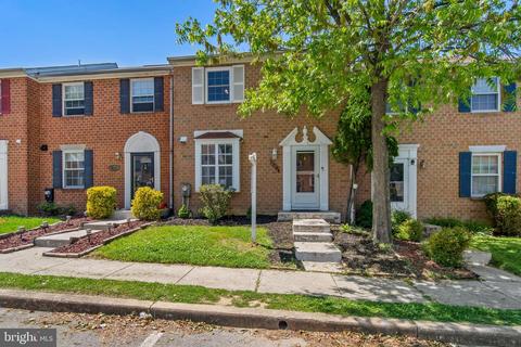 8527 Pine Run Ct, Ellicott City, MD 21043