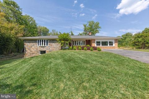 10806 Braeburn Rd, Columbia, MD 21044