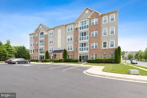 8440 Ice Crystal Dr #E, Laurel, MD 20723 photo 3